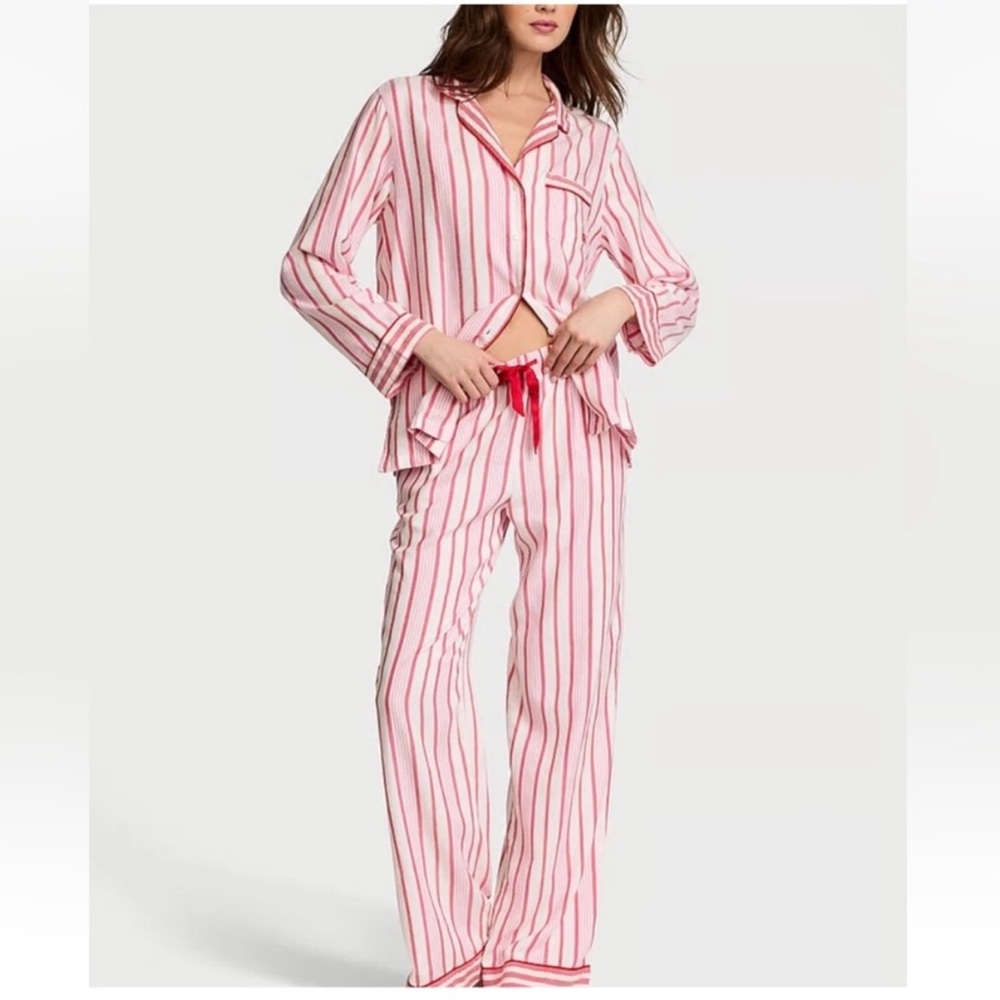 VICTORIAS SECRET Red Stripe Long Pajama Set Size Large